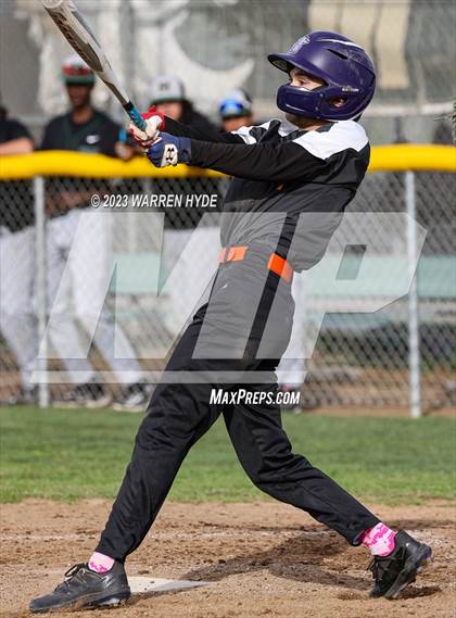 Thumbnail 1 in Foothill @ Monterey Trail photogallery.