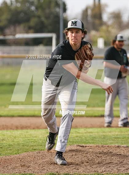 Thumbnail 1 in Foothill @ Monterey Trail photogallery.