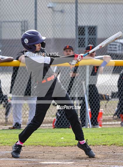 Thumbnail 3 in Foothill @ Monterey Trail photogallery.