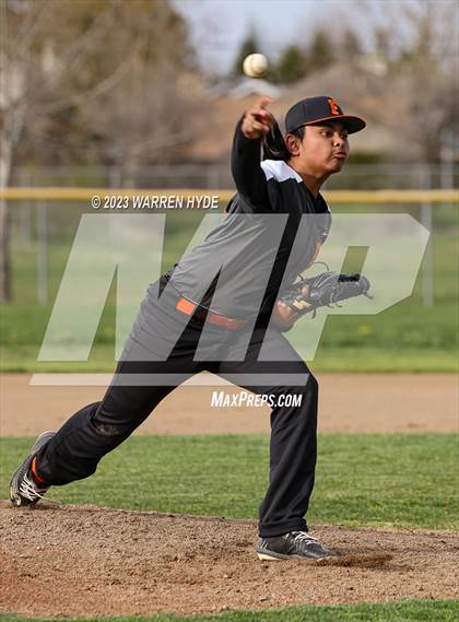 Thumbnail 1 in Foothill @ Monterey Trail photogallery.