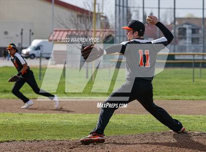 Thumbnail 2 in Foothill @ Monterey Trail photogallery.