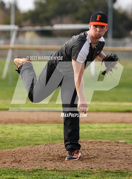 Thumbnail 1 in Foothill @ Monterey Trail photogallery.