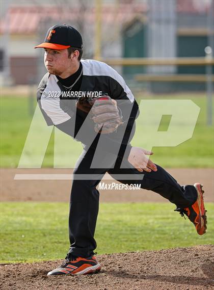 Thumbnail 3 in Foothill @ Monterey Trail photogallery.