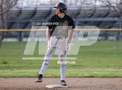 Thumbnail 3 in Foothill @ Monterey Trail photogallery.