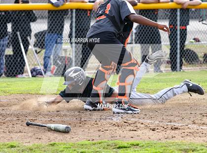 Thumbnail 1 in Foothill @ Monterey Trail photogallery.