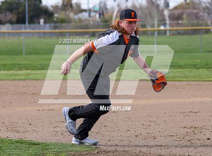 Thumbnail 3 in Foothill @ Monterey Trail photogallery.