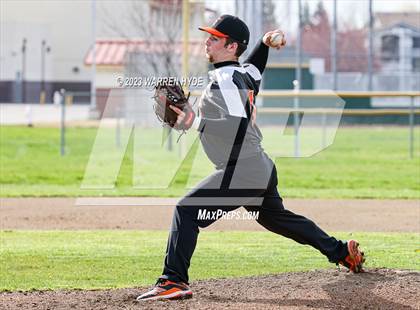 Thumbnail 2 in Foothill @ Monterey Trail photogallery.