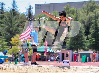 Thumbnail 1 in CIF-SS Track & Field Divisional Finals (Boys) photogallery.