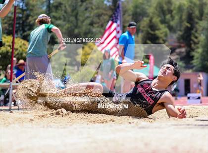 Thumbnail 2 in CIF-SS Track & Field Divisional Finals (Boys) photogallery.