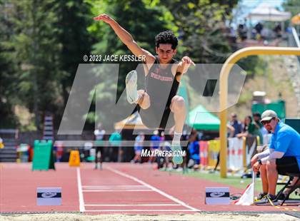 Thumbnail 2 in CIF-SS Track & Field Divisional Finals (Boys) photogallery.