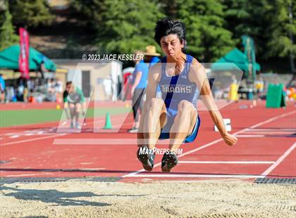 Thumbnail 2 in CIF-SS Track & Field Divisional Finals (Boys) photogallery.