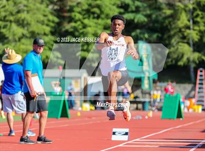 Thumbnail 1 in CIF-SS Track & Field Divisional Finals (Boys) photogallery.