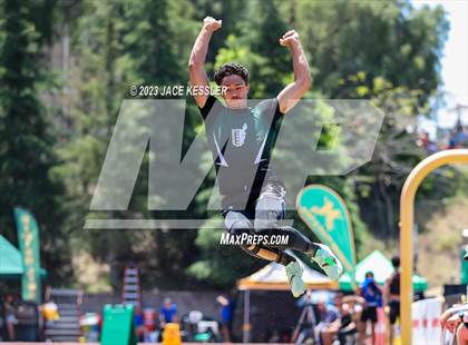 Thumbnail 2 in CIF-SS Track & Field Divisional Finals (Boys) photogallery.