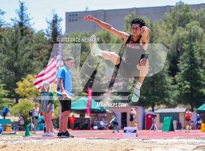 Thumbnail 3 in CIF-SS Track & Field Divisional Finals (Boys) photogallery.