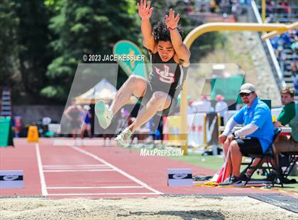 Thumbnail 2 in CIF-SS Track & Field Divisional Finals (Boys) photogallery.