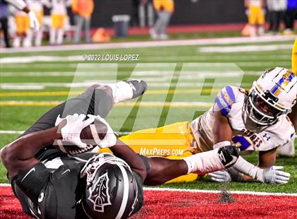 Thumbnail 3 in Serra @ St. John Bosco (CIF State Open DIV Championship Final) photogallery.