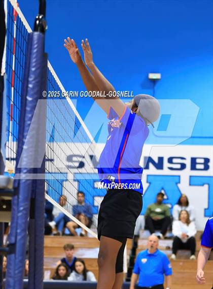 Thumbnail 3 in Wayne School of Engineering vs. West Craven (Beach Bash) photogallery.
