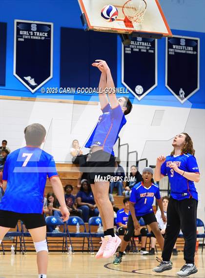 Thumbnail 3 in Wayne School of Engineering vs. West Craven (Beach Bash) photogallery.