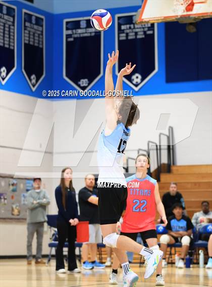 Thumbnail 3 in Wayne School of Engineering vs. West Craven (Beach Bash) photogallery.