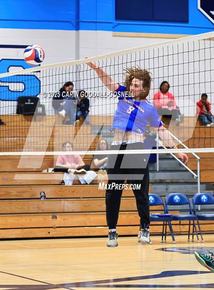 Thumbnail 2 in Wayne School of Engineering vs. West Craven (Beach Bash) photogallery.