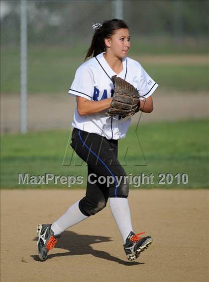 Thumbnail 3 in Rancho Bernardo @ Ramona photogallery.