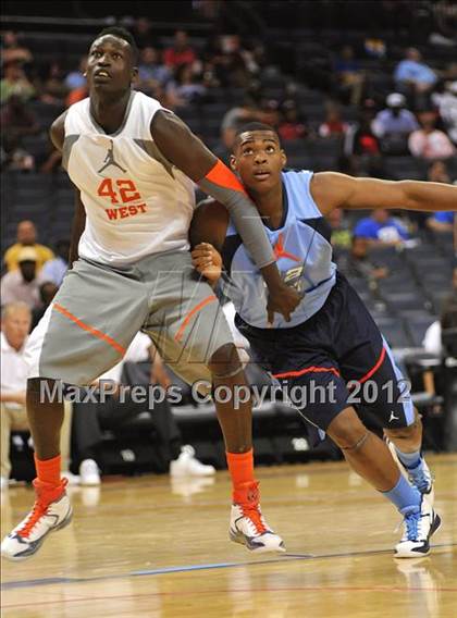 Thumbnail 3 in Jordan Brand Classic (East vs. West) photogallery.