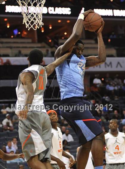 Thumbnail 2 in Jordan Brand Classic (East vs. West) photogallery.