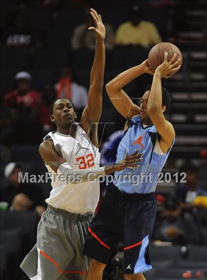 Thumbnail 3 in Jordan Brand Classic (East vs. West) photogallery.