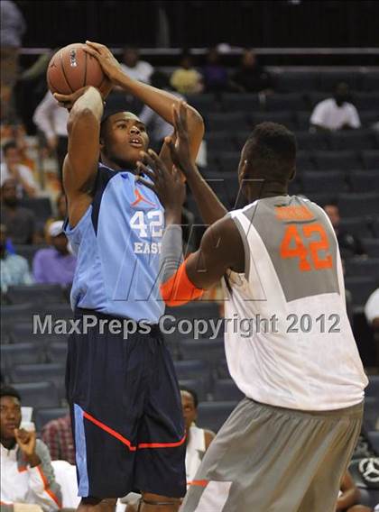 Thumbnail 1 in Jordan Brand Classic (East vs. West) photogallery.