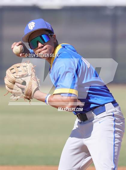 Thumbnail 2 in Grossmont @ Granite Hills photogallery.