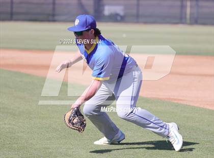 Thumbnail 1 in Grossmont @ Granite Hills photogallery.