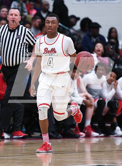 Thumbnail 1 in Denver East vs. Smoky Hill photogallery.