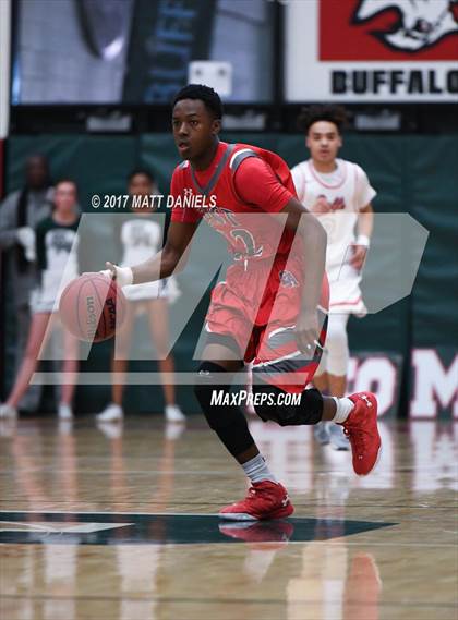 Thumbnail 3 in Denver East vs. Smoky Hill photogallery.