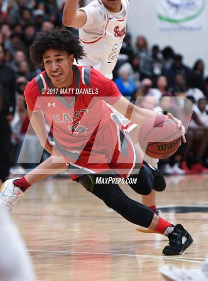 Thumbnail 1 in Denver East vs. Smoky Hill photogallery.