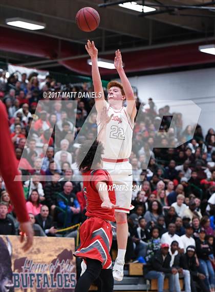 Thumbnail 1 in Denver East vs. Smoky Hill photogallery.