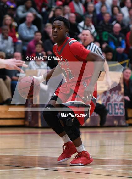 Thumbnail 2 in Denver East vs. Smoky Hill photogallery.