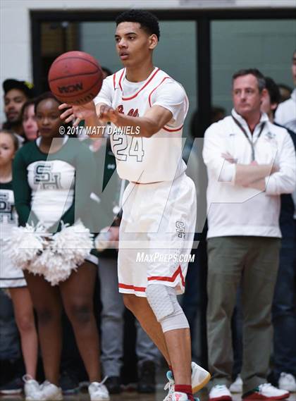 Thumbnail 3 in Denver East vs. Smoky Hill photogallery.