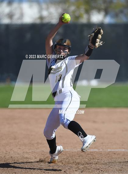 Thumbnail 1 in Sunny Hills @ Foothill photogallery.