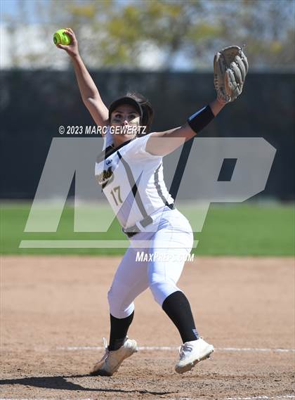 Thumbnail 3 in Sunny Hills @ Foothill photogallery.