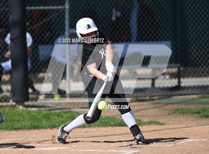 Thumbnail 1 in Sunny Hills @ Foothill photogallery.