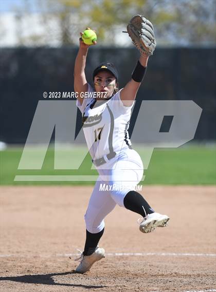 Thumbnail 2 in Sunny Hills @ Foothill photogallery.