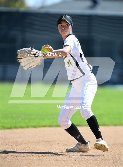 Thumbnail 2 in Sunny Hills @ Foothill photogallery.
