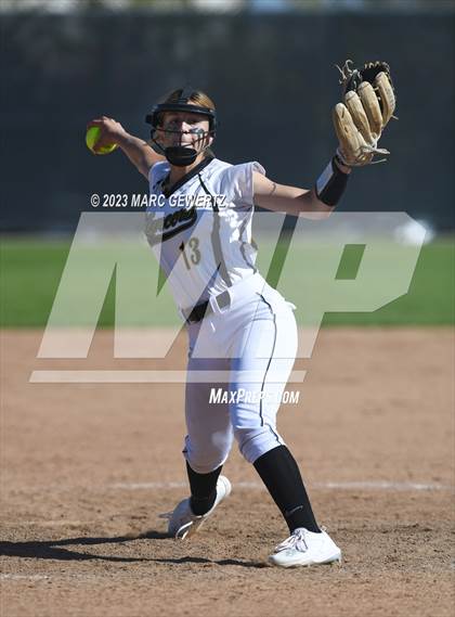 Thumbnail 1 in Sunny Hills @ Foothill photogallery.