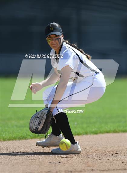 Thumbnail 3 in Sunny Hills @ Foothill photogallery.