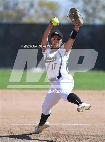 Thumbnail 3 in Sunny Hills @ Foothill photogallery.