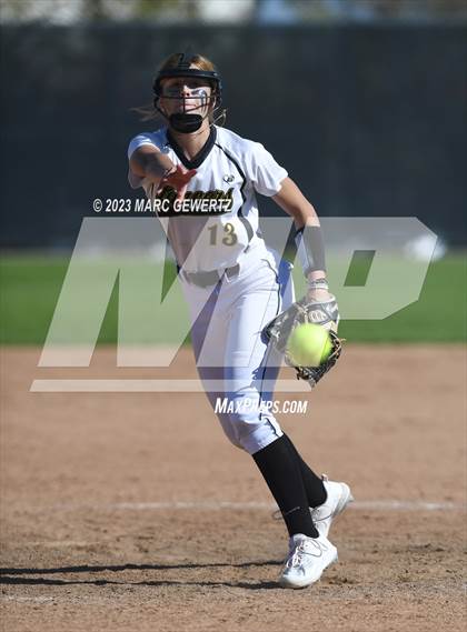 Thumbnail 3 in Sunny Hills @ Foothill photogallery.