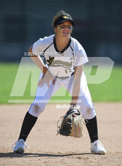 Thumbnail 3 in Sunny Hills @ Foothill photogallery.
