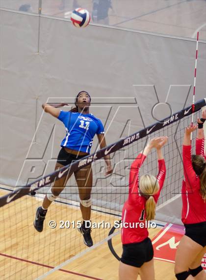 Thumbnail 3 in Parkland vs P.K. Yonge (NIKE Tournament of Champions) photogallery.