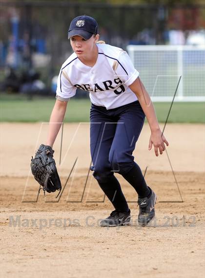 Thumbnail 3 in Niwot vs. Palmer Ridge (CHSAA 4A Playoffs) photogallery.