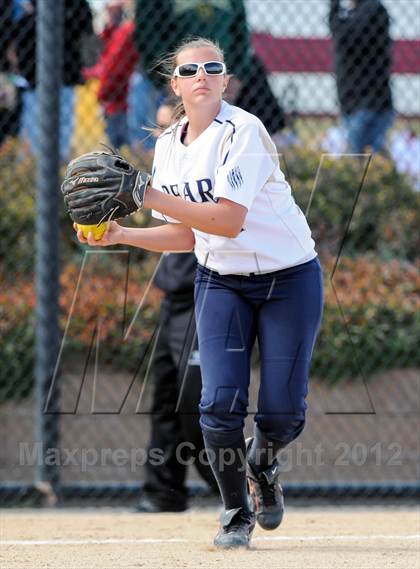 Thumbnail 1 in Niwot vs. Palmer Ridge (CHSAA 4A Playoffs) photogallery.